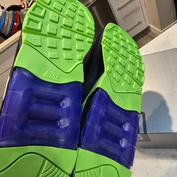 Nike Air Max 180 QS Black/White-Action Green "Joker" Beetlejuice Mens Size 10 - Picture 8 of 13